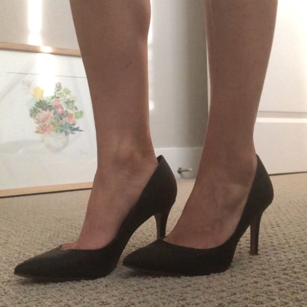 Jessica Simpson black heels size 6